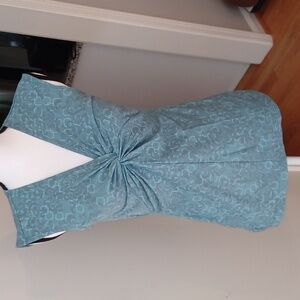 Patagonia Green V-Neck Tank / Sleeveless Top Women's M